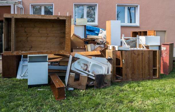 Best Estate Cleanout Services  in Clare, MI